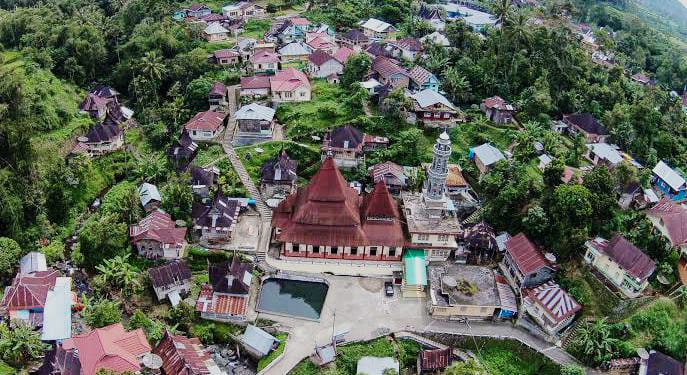 Desa Cantik di Kaki Gunung Marapi